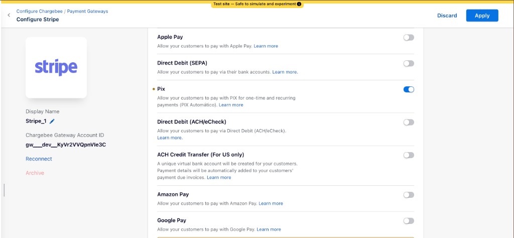 Configure Stripe page with the Apply button to save Pix settings